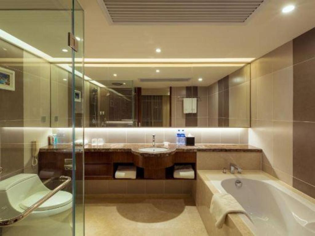 Grand Skylight Catic
