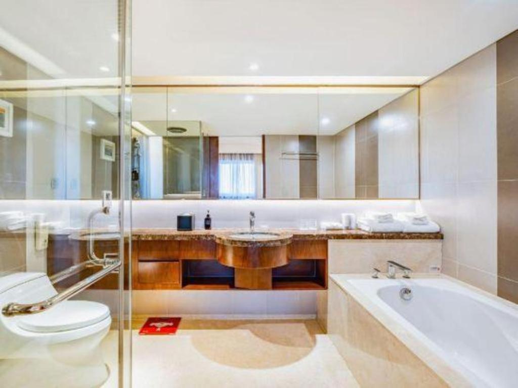 Hotel Grand Skylight Catic 4*
